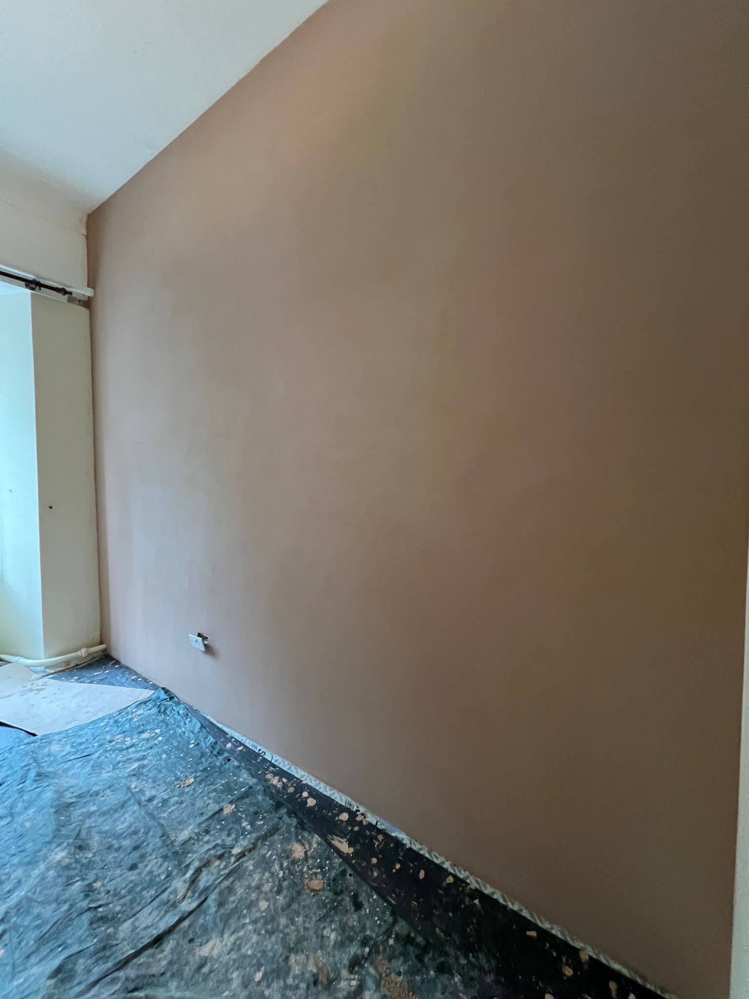 Fresh plaster skim finish on interior wall